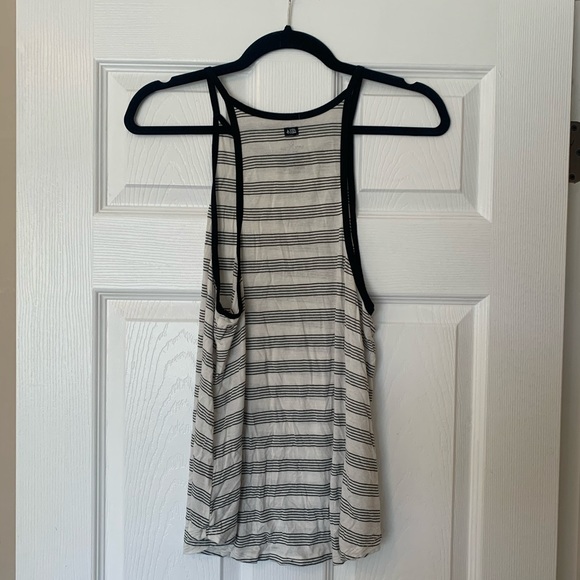 Volcom | Striped black and white tank - Picture 3 of 3